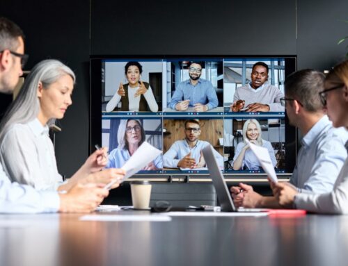 Von veraltet zu vernetzt: So erneuern und modernisieren Sie Ihren Konferenzraum
