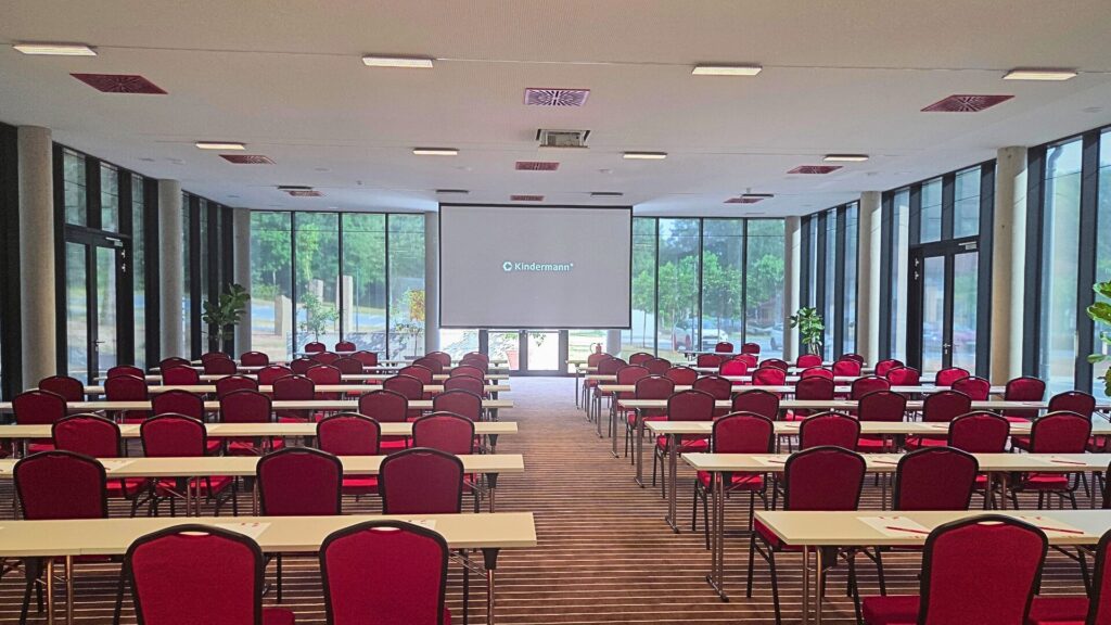 KIM Hotel im Park Dresden Konferenzraum mit Bestuhlung